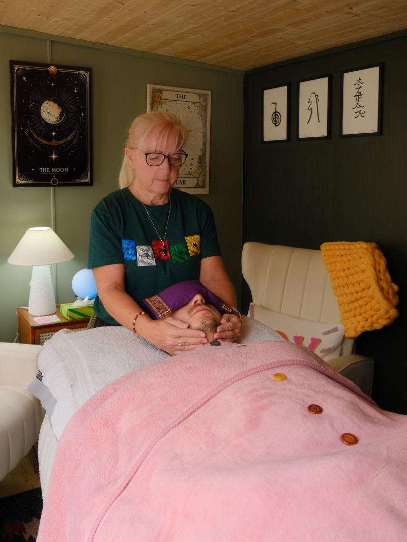 Reiki therapy in Chester, Penyffordd and Flintshire